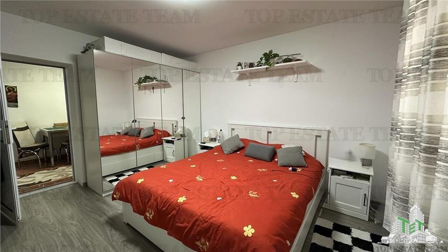 Casa individuala cu 8 camere in zona metrou Republica - 4