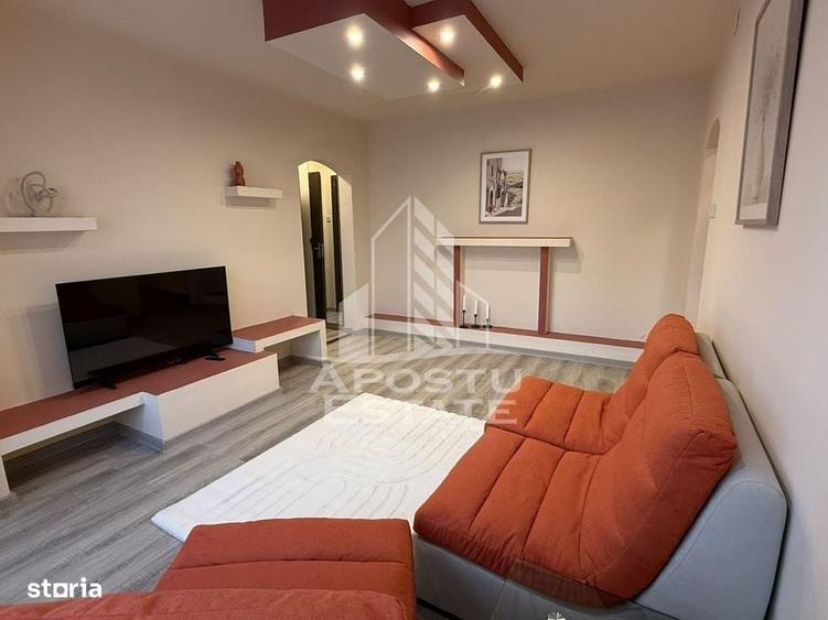 Apartament cu 3 Camere, Renovat recent, Centrala proprie, Lift - 2