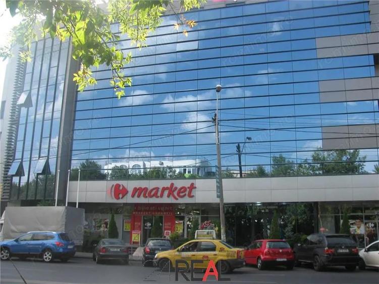 Cladire de birouri de vanzare - 10