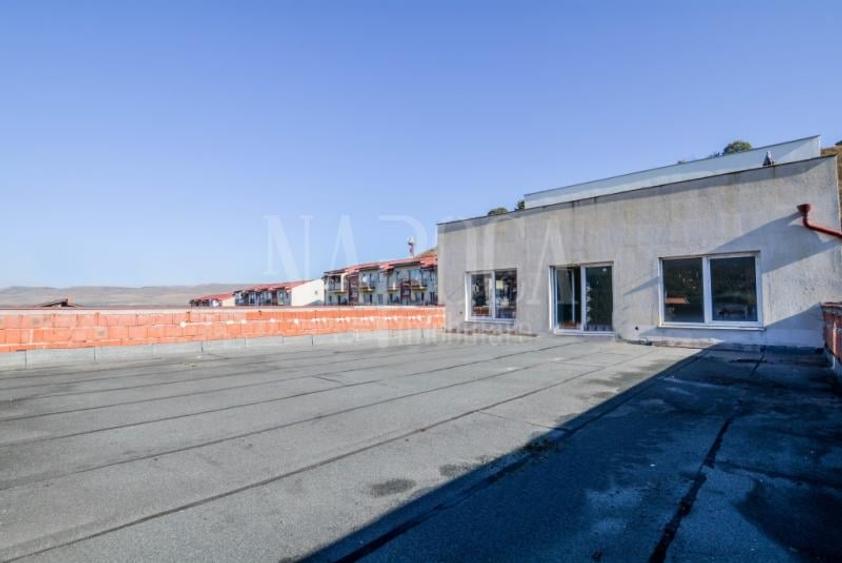 Apartament 4 camere de vanzare in Floresti - 2