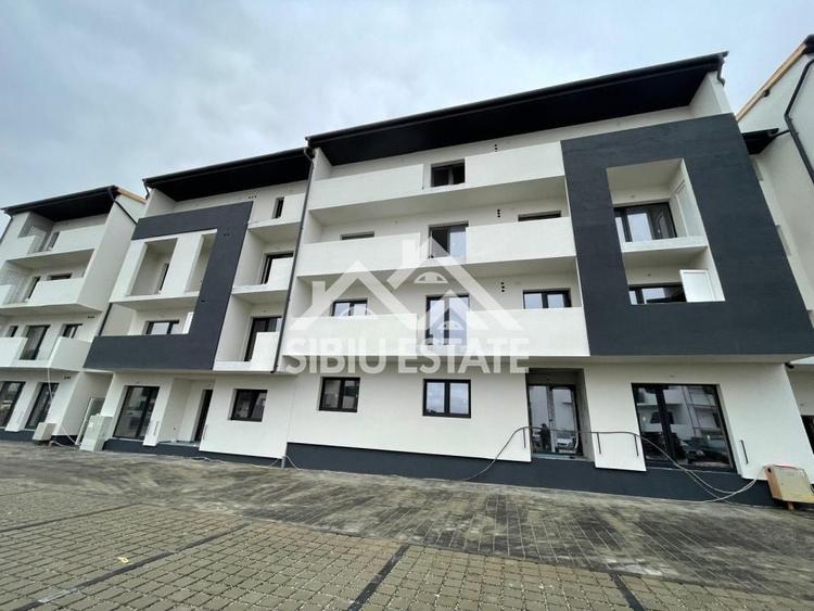 Apartament decomandat cu 2 camere-s.utila 52.57 mp, si gradina - 3