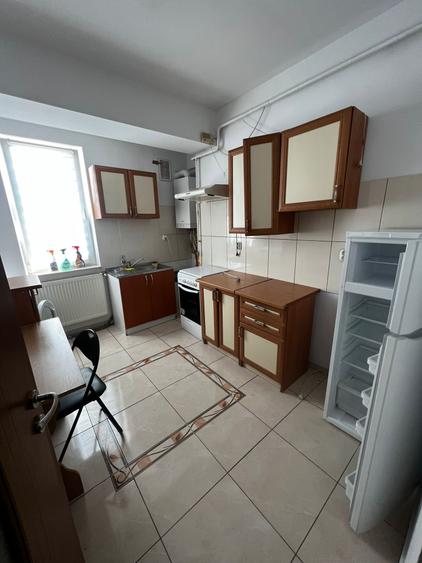 400euro/luna. Apartament 2 camere, spatios + parcare, P.Piatra Kaufland - 4