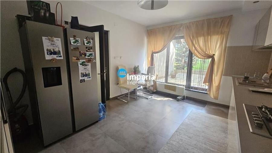 Casa cu teren generos si curte superb amenajata in zona Pietrarie - 6