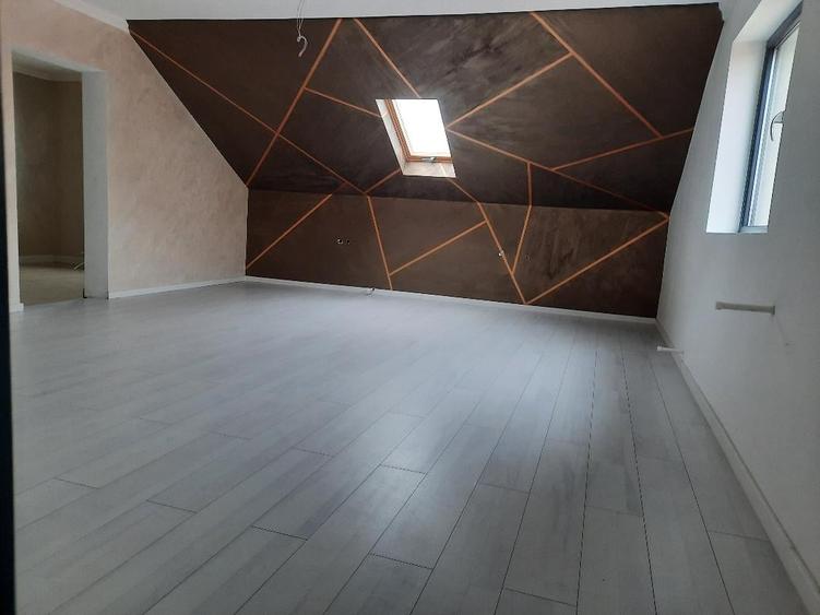 FARA COMISIOANE casa P+M cu 5 camere mari 4 bai 3 dresinguri finisata LA CHEIE - 4