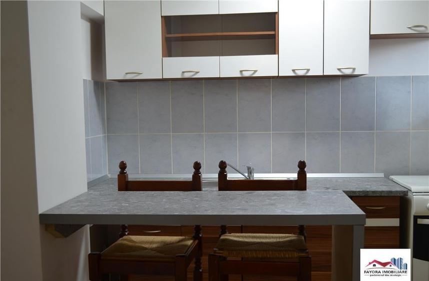 Apartament 1 Camera Mobilat si Utilat de Zona Dambu Pietros - 3