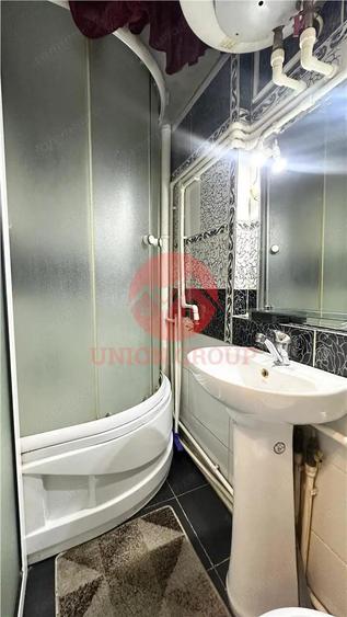 Garsoniera Complet Mobilata si Utilata, Etaj 1, zona Palas - 5