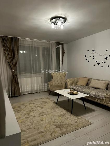 Vand apartament 3 camere - zona Liceu Economic Vand apartament 3 camere - zona Liceu Economic