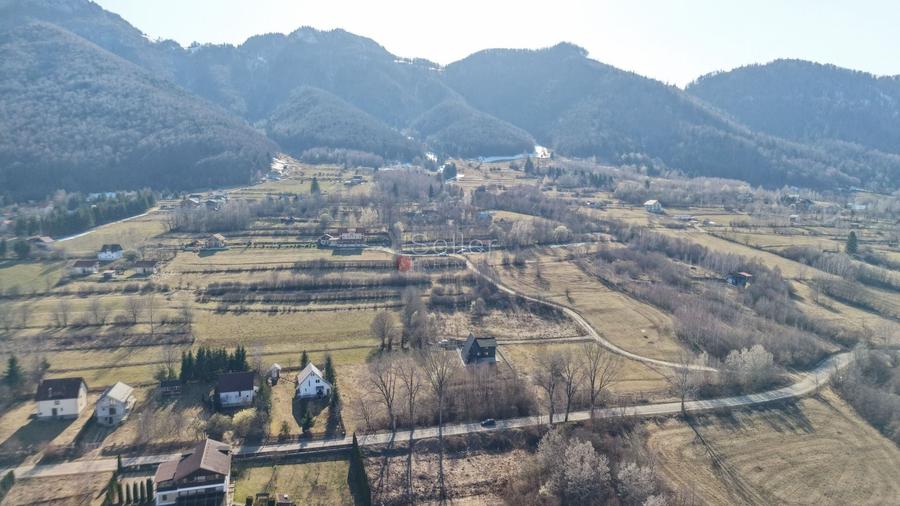 Teren intravilan Bran - Predelut - 9