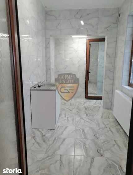 Casa renovata 3 camere, 69mp, Ultracentral, centrala gaz, curte, nemob - 1