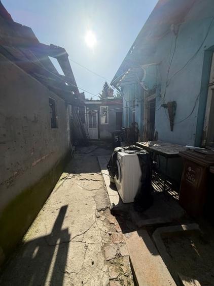 Teren cu casa din caramida/ Lizeanu/ Stefan cel Mare/ Curte - 7