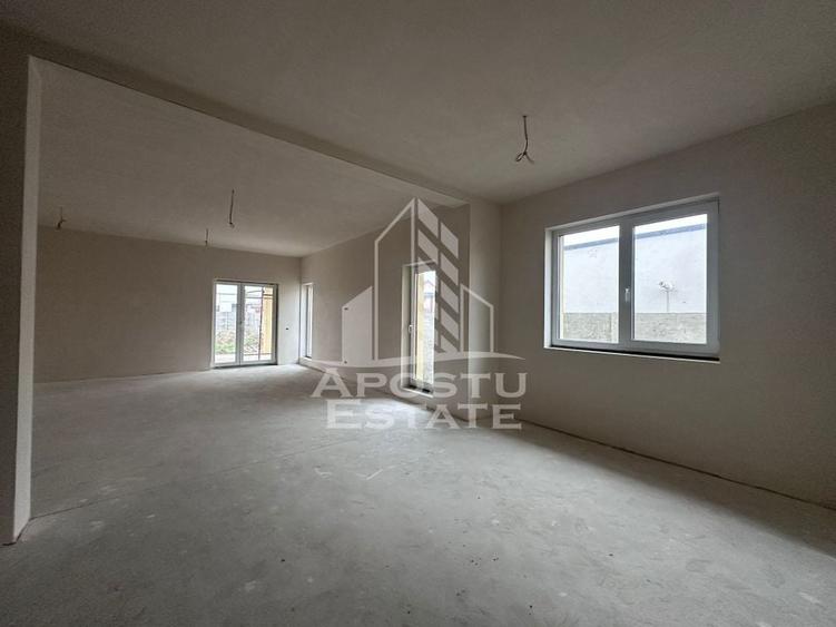 Casa moderna in Mosnita Noua - 4 camere, confort si spatiu - 1