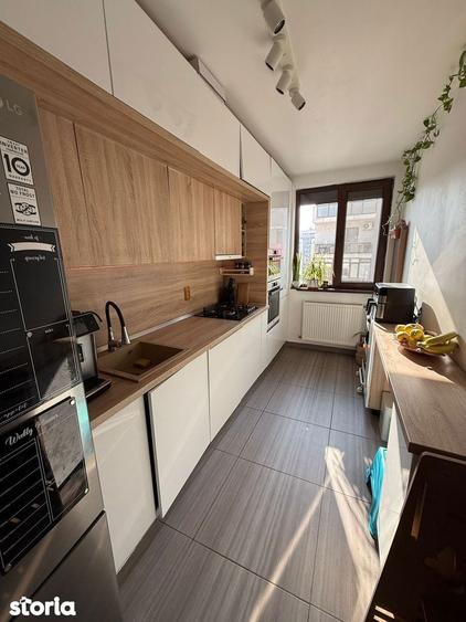Apartament cu 3 camere si doua bai. Comision 0 - 5