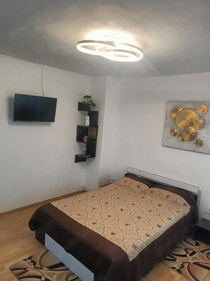 Inchiriez garsoniera - 1