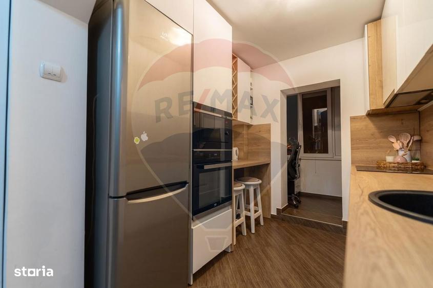 Apartament cu 3 camere, mobilat în Decebal