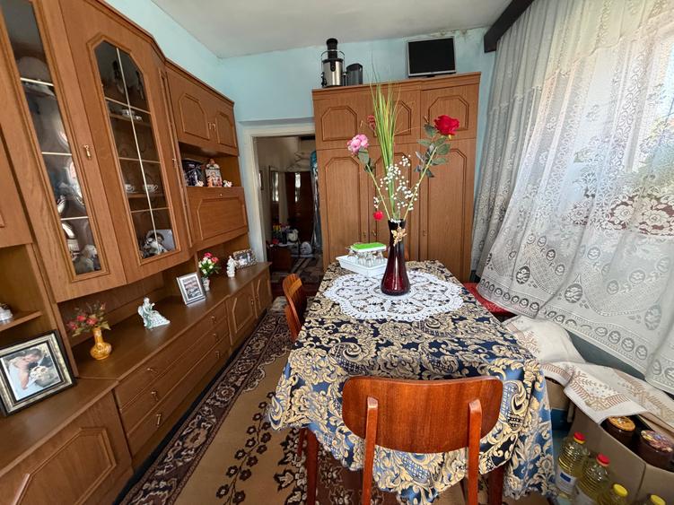Casa zona Centrala,210 mp - 1