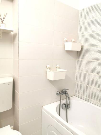 Inchiriez studio (2 camere) complet mobilat in bloc construit in 2015 - 2