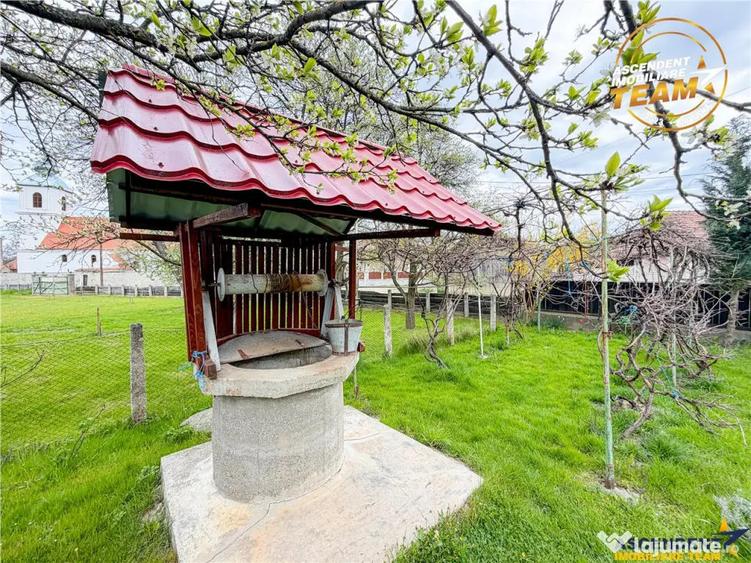 OFERTA REZERVATA!Casa cu farmec rustic teren privat de 3.3 - 2