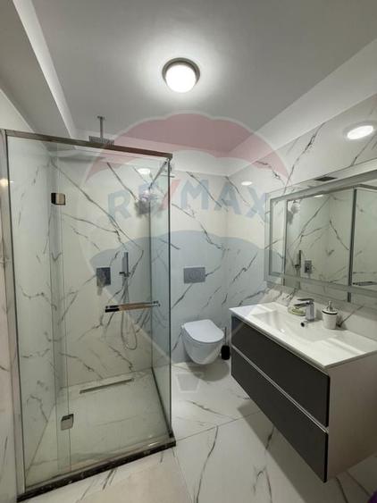 Apartament+loc de parcare in prima linie la mare White Titanic - 11