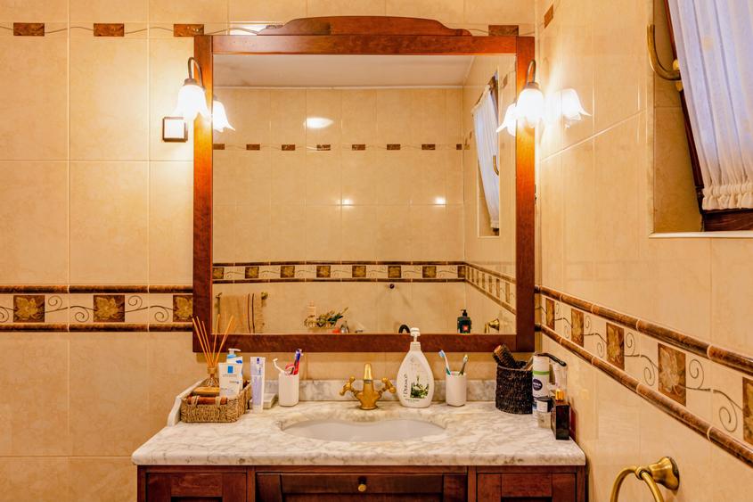 Vilă S+P+M, 2 fronturi stradale, ideală locuit/birouri/clinică, grădiniță, etc - 12