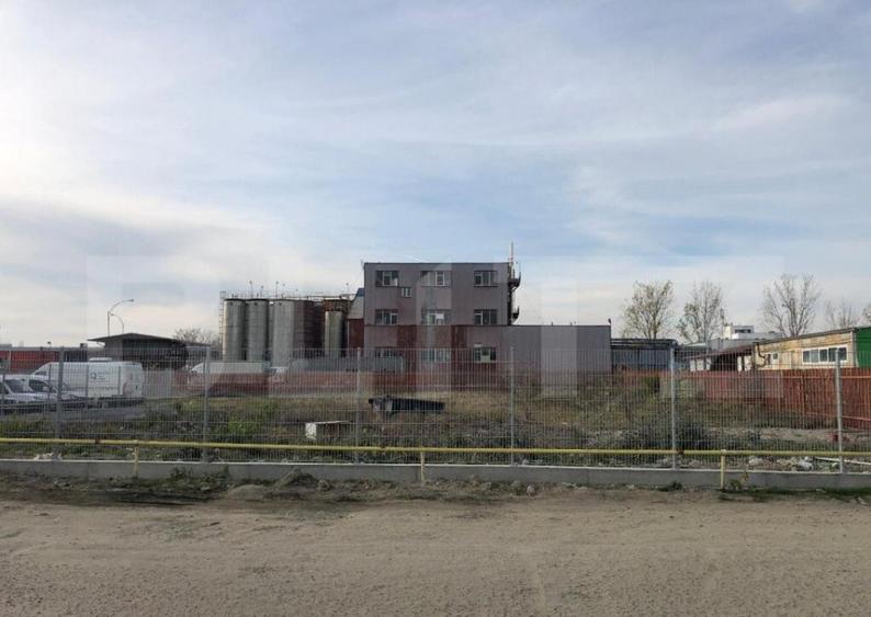 Teren intravilan de 2.195 mp, toate utilita?ile, Valea Ro? - 2