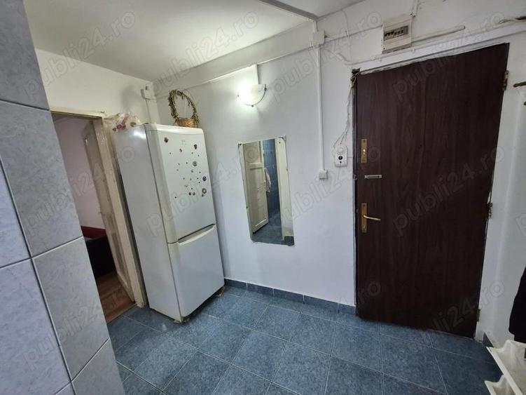 Vand apart 2 camere sect 4 sos Giurgiului - 4