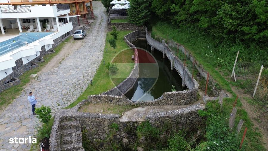 Spațiu comercial, de 2,900 mp, în Cicârlău