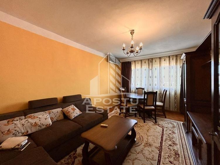 Apartament cu 2 camere, Central, Centrala Proprie - 2