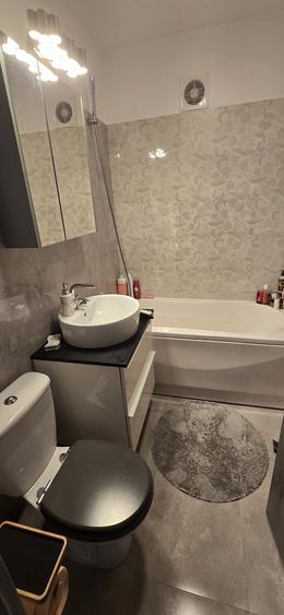 Vand apartament 2 camere ultracentral - 6