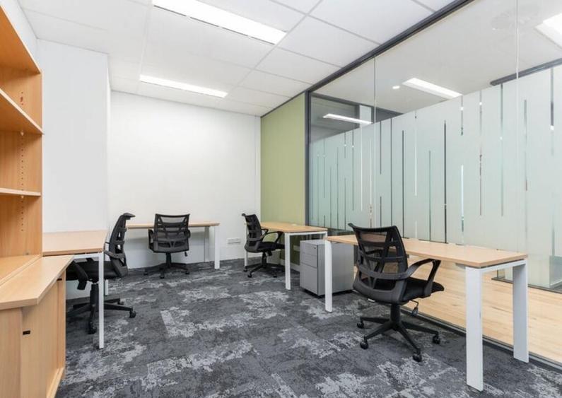 Alatura?i-va unui mediu de lucru colaborativ in Spaces Business Garden - 2