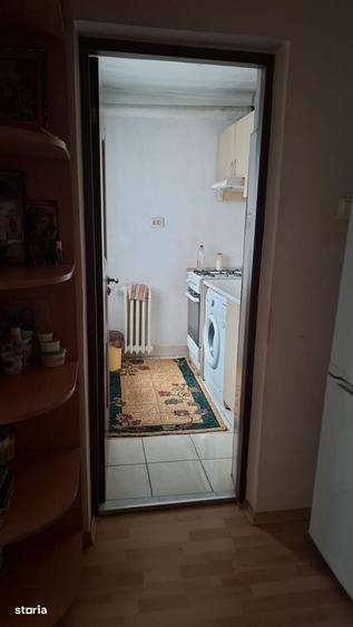 Garsoniera de inchiriat, Burdujeni, etaj 1. - 2