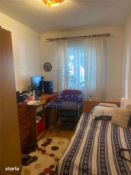 Apartament 4 camere Nicolina - 2