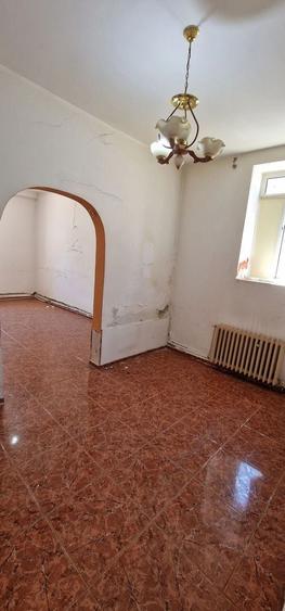 Apartament situat in zona Peninsula, ideal birouri. - 1