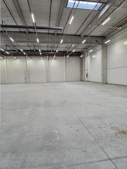 Spatiu Industrial - 900 mp - Productie - Depozitare - Distributie - 13