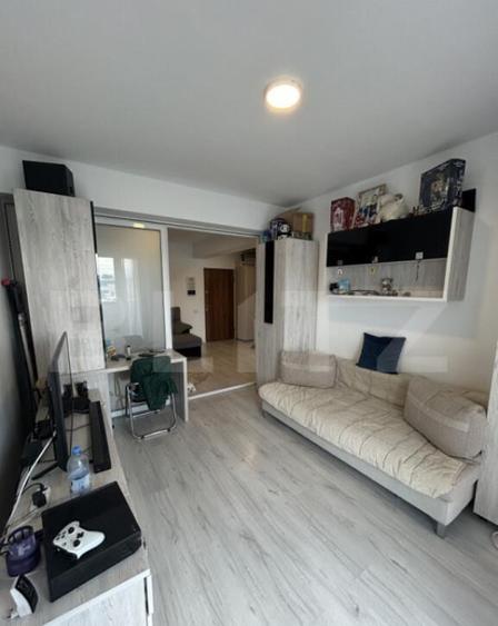 Apartament cu 3 camere, 68 mp, etaj intermediar, zona Tracto - 5