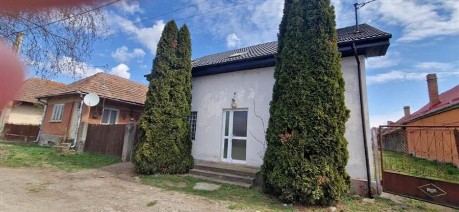 De vanzare casa(fosta brutarie) in Ernei, Mures - 1