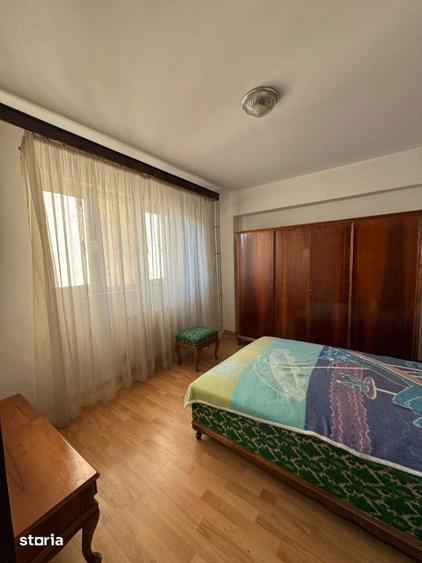 Apartament cu 4 camere decomandat, mobilat în Rahova