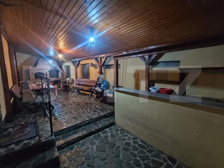 Casă individuală cu 4 camere cu Canalizare în Horpaz