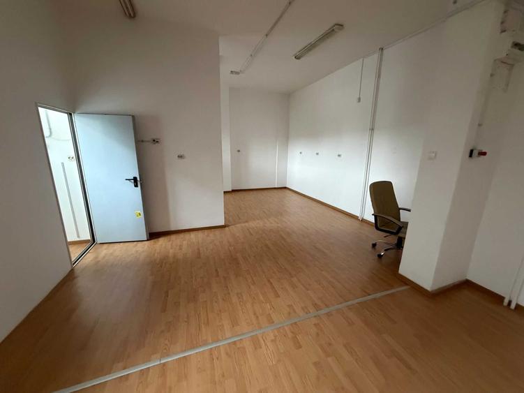 Spațiu comercial, de 90 mp, în Ștefan cel Mare