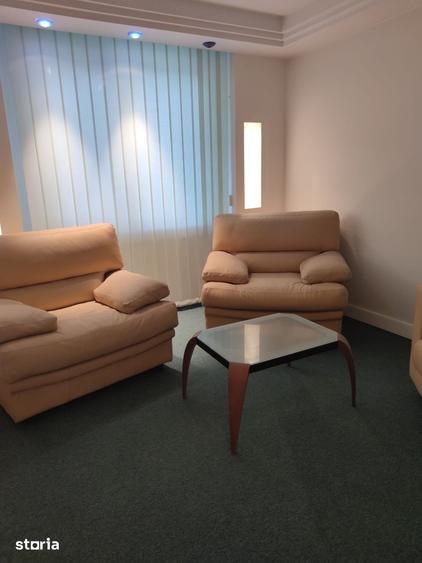 Apartament cu 4 camere în Pantelimon