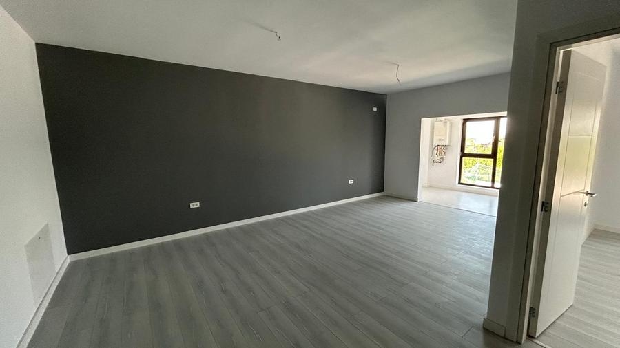 Apartament cu 2 camere semidecomandat în Găgeni