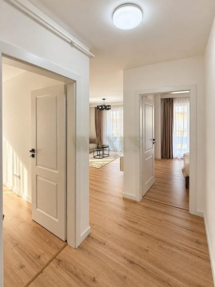 Apartament cu 3 camere semidecomandat, mobilat în Florești