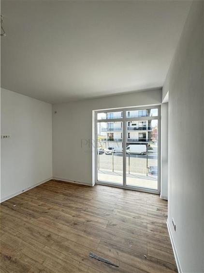 Apartament cu 2 camere semidecomandat în Giroc