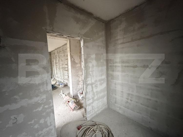 Apartament cu 4 camere decomandat în Exterior Sud
