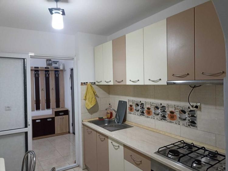 Apartament cu 2 camere decomandat în Canta