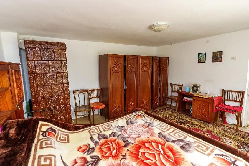 Casă cu 2 camere cu Teren 250 Mp în Central