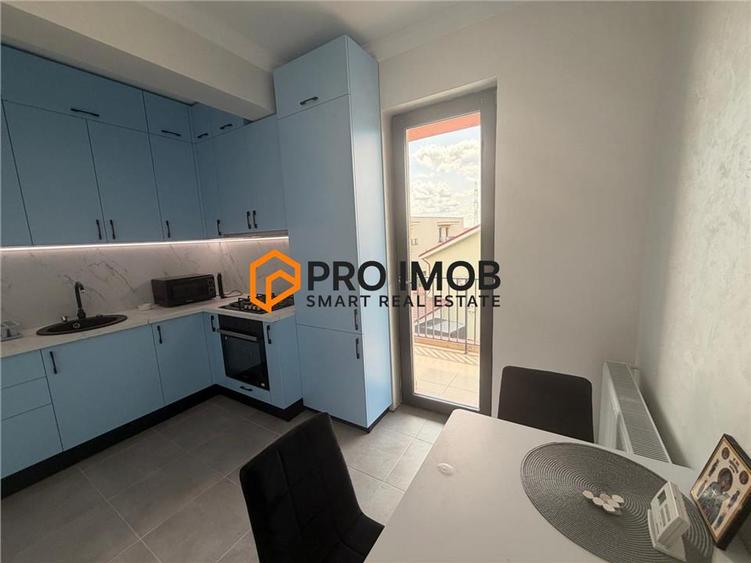 Apartament cu 3 camere decomandat, mobilat în Orizont