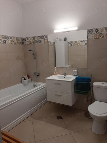 Apartament cu 2 camere semidecomandat în Barieră