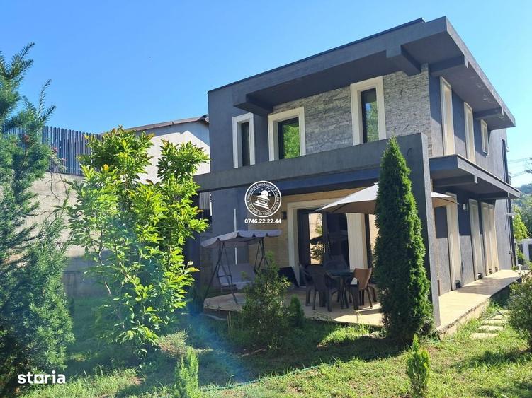 Casă cu 3 camere cu Teren 450 Mp în Podul de Fier