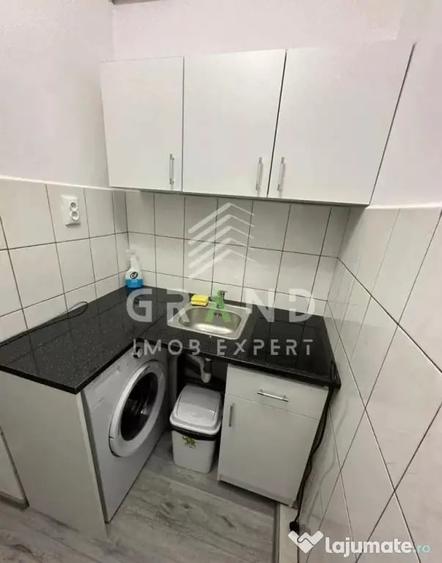 Garsonieră în Central