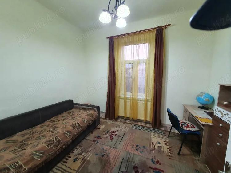 Inchiriez casa 3 camere in Ploie?ti - 2